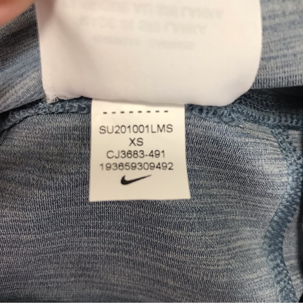 Nike Light Blue Ruched Yoga Leggings - Picture 8 of 8
